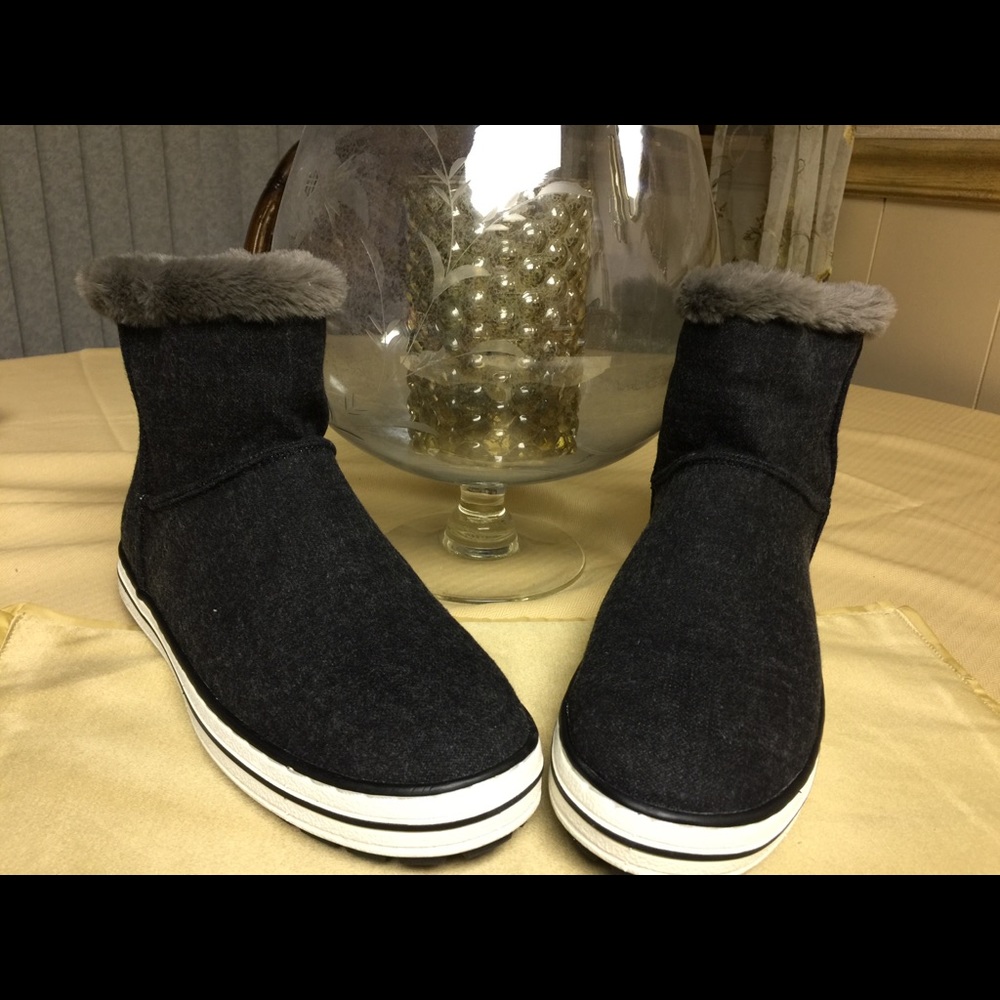 COPY - Mountain sole women’s Farrah Ankles Booties